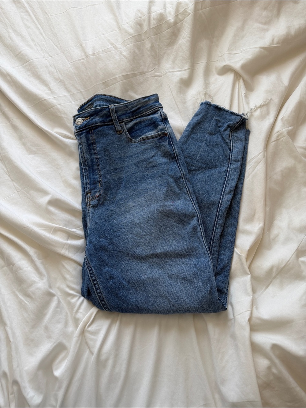 Old Navy Women's High-Rise Medium/Dark Blue Super skinny jeans